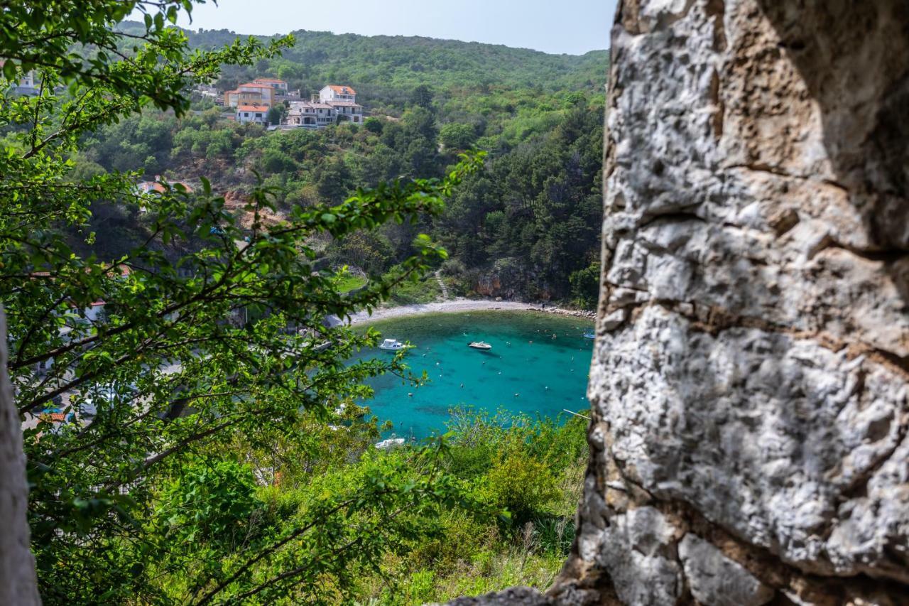Apartman Verbenia Vrbnik  Esterno foto